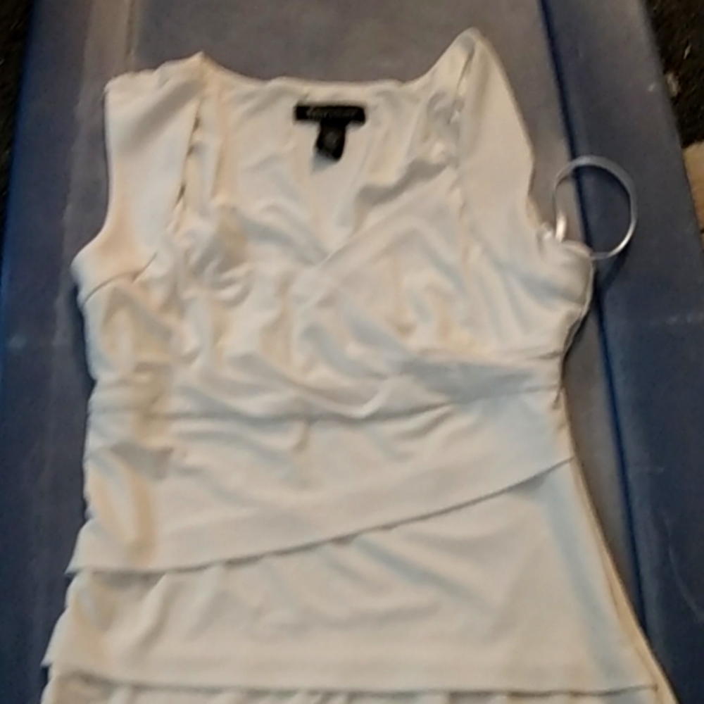 Sleeveless blouse